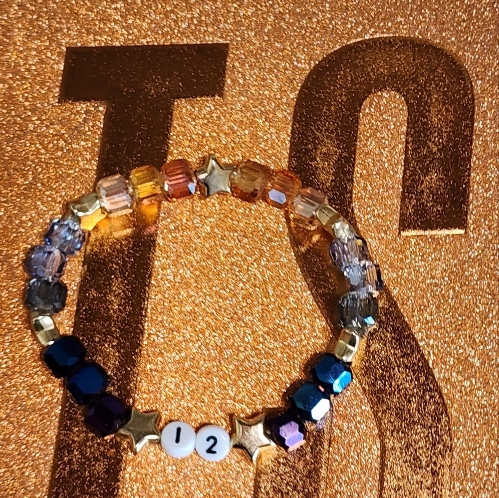 Showgirl 12 Friendship Bracelet